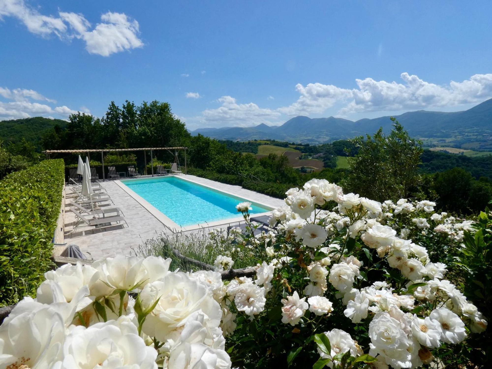 Borgo Crispiero Bed & Breakfast Exterior photo